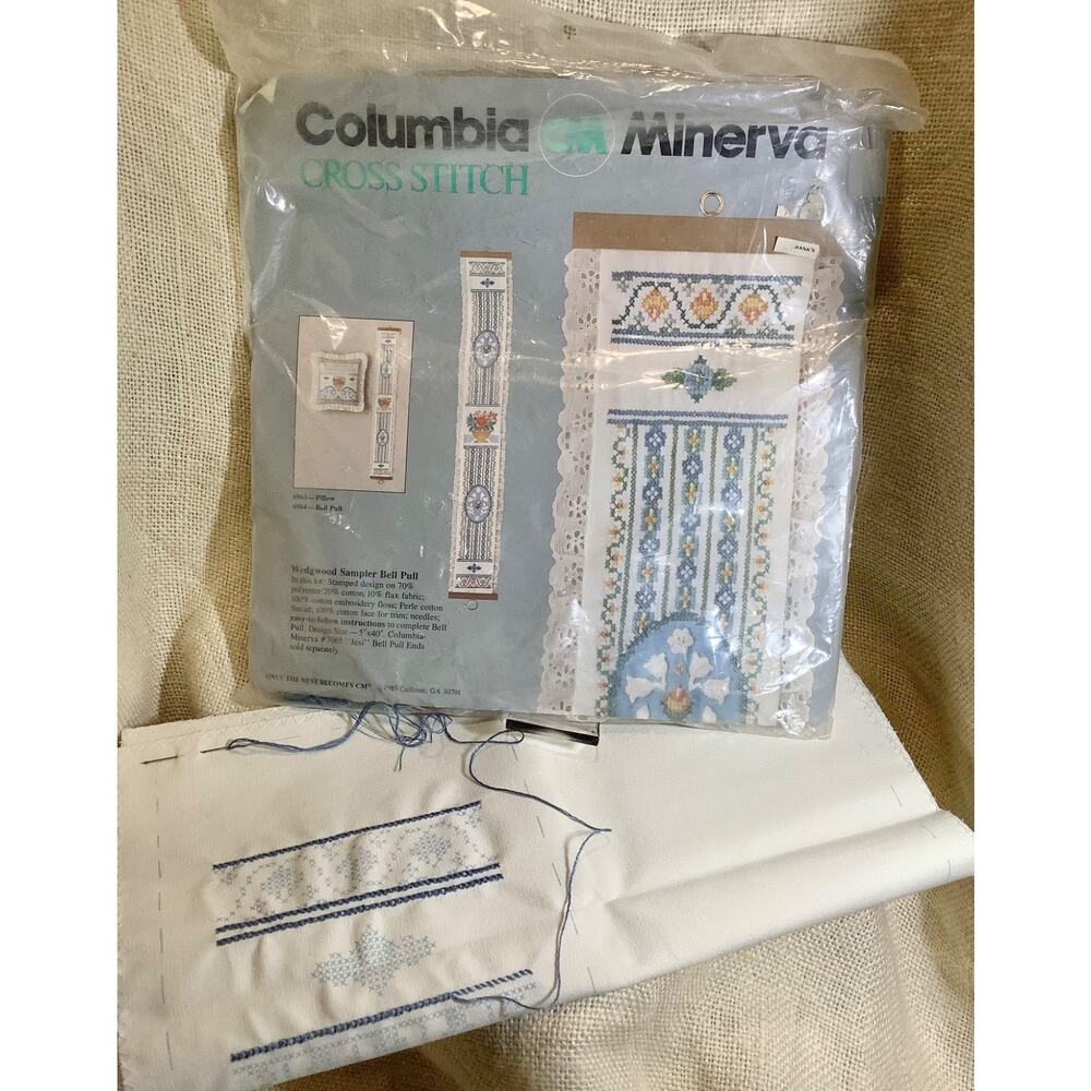 Vintage 1985 COLUMBIA MINERVA 6964 Bell Pull cross stitch kit
